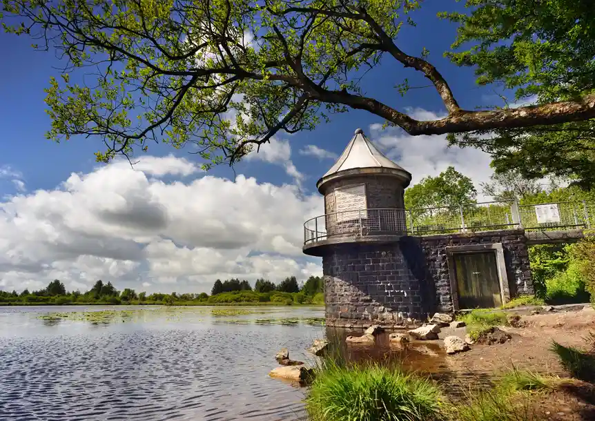 Llyn Llech Owain Country Park, Gorslas, Carmarthenshire
